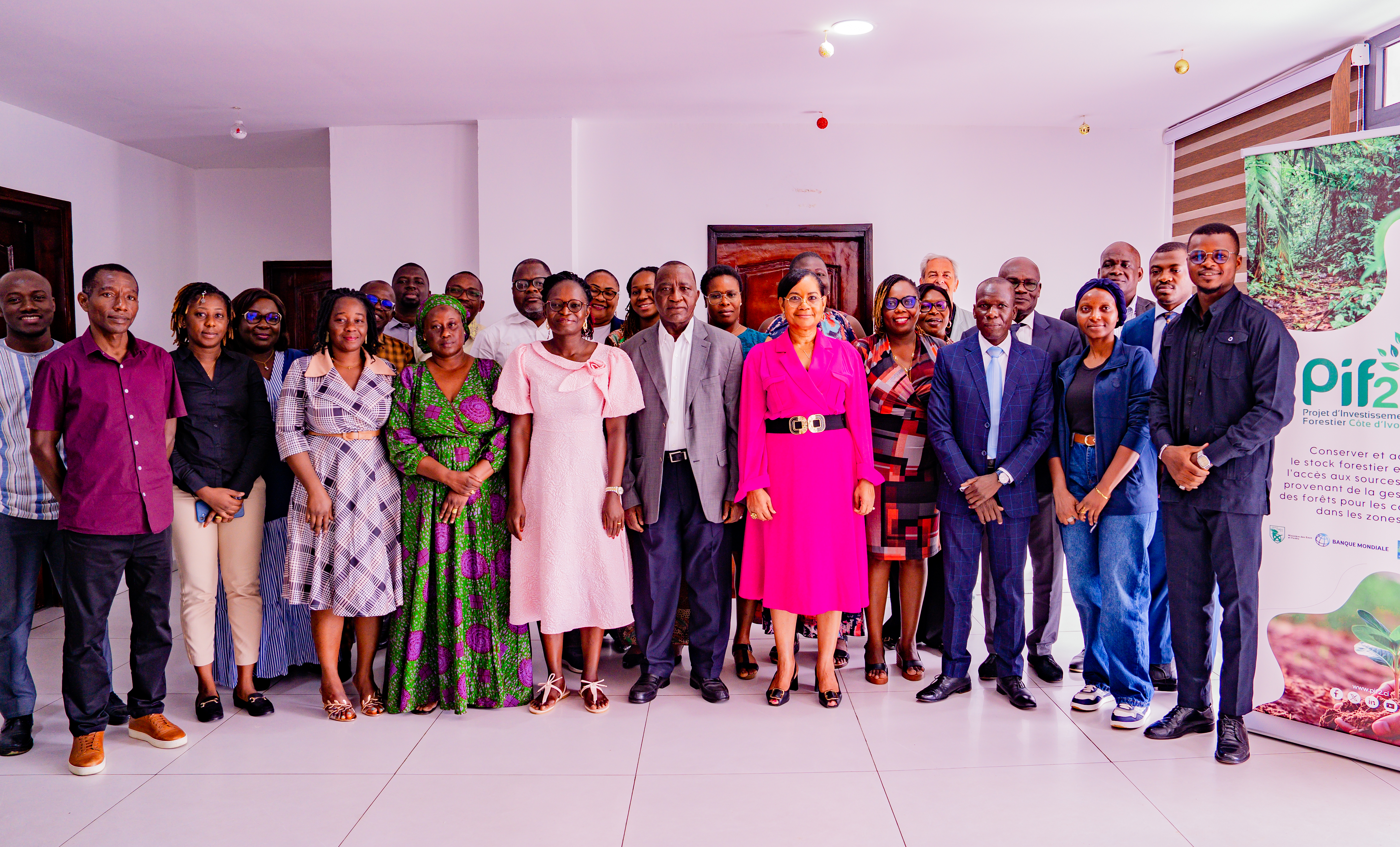 Renforcement des capacités des agents du PIF2 sur les techniques de communication dans les médias (media training) et en public